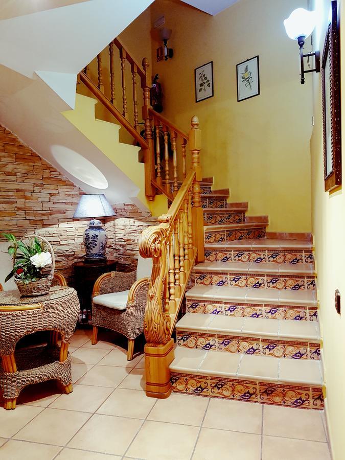 Hostal Maria Ronda Madrid Exterior foto
